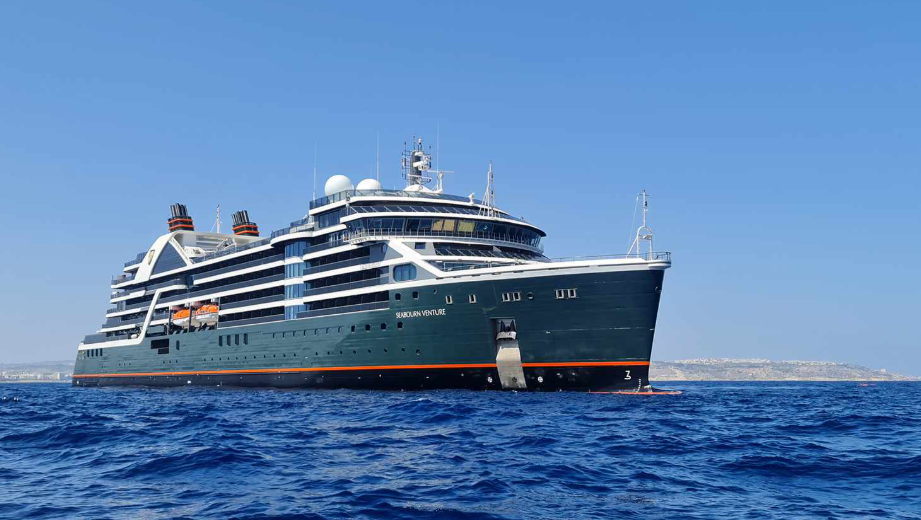 Cruise Ship